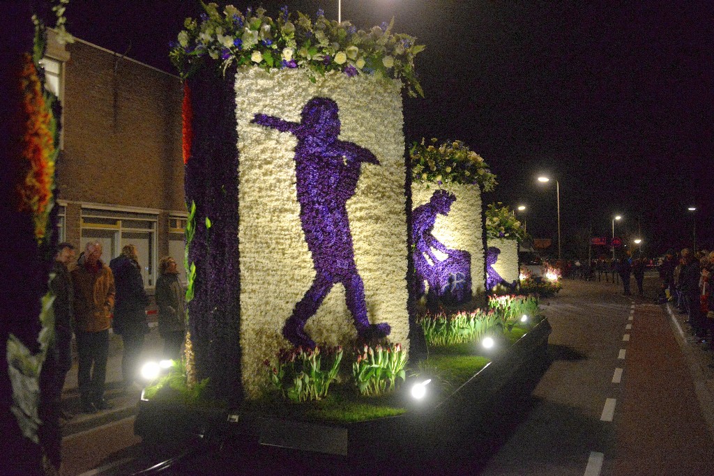 ../Images/Verlicht corso Noordwijkerhout 2019 096.jpg